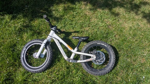 Kids ride shotgun dirt - ride, hero